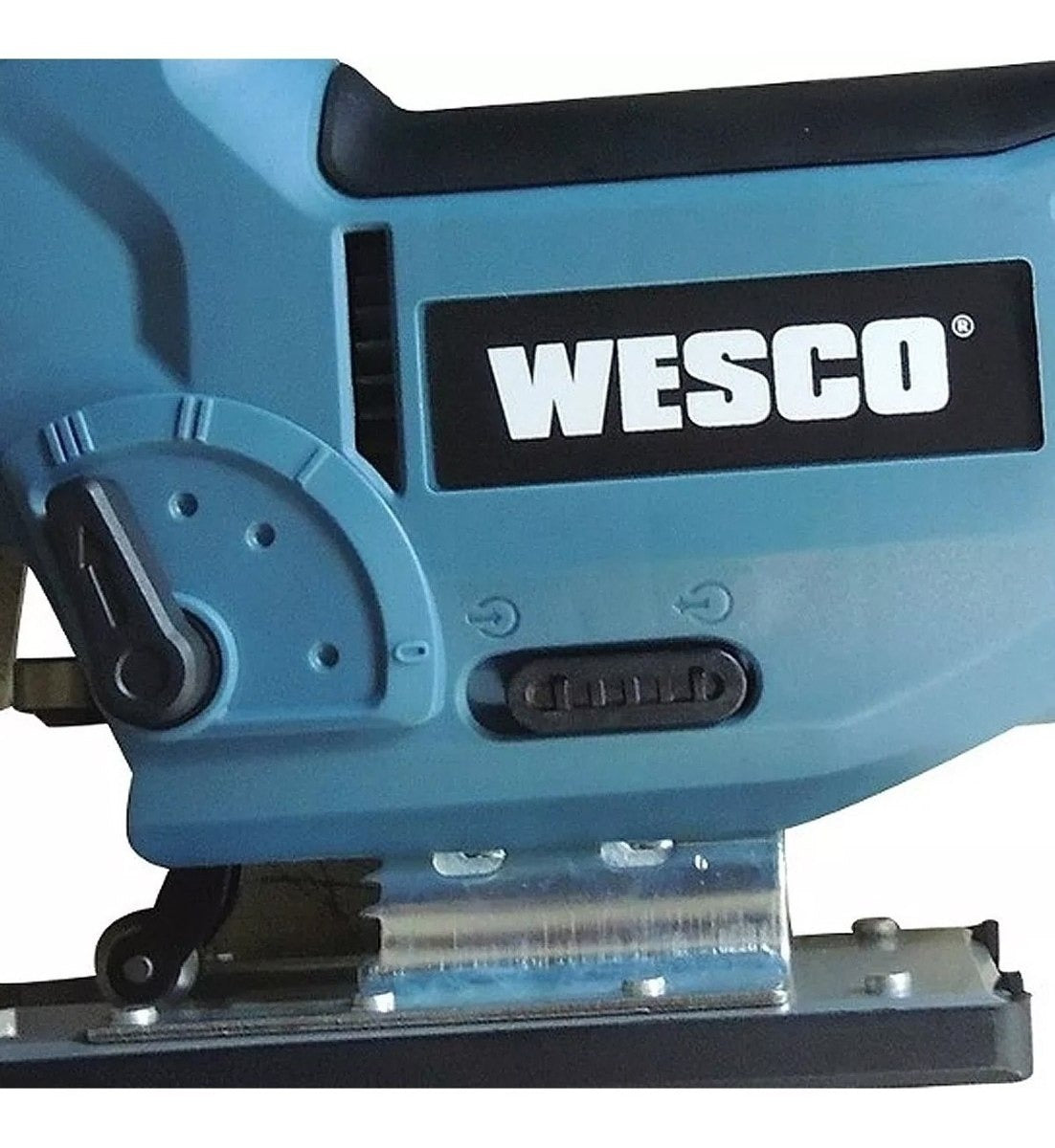 Serra tico-tico profissional Wesco WS3772 850W 220V